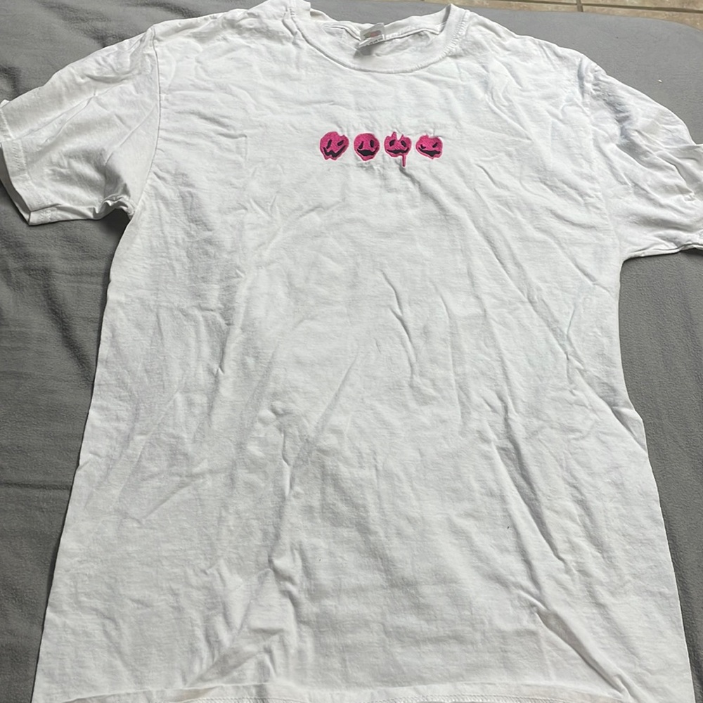 M White Tee with Melting Faces